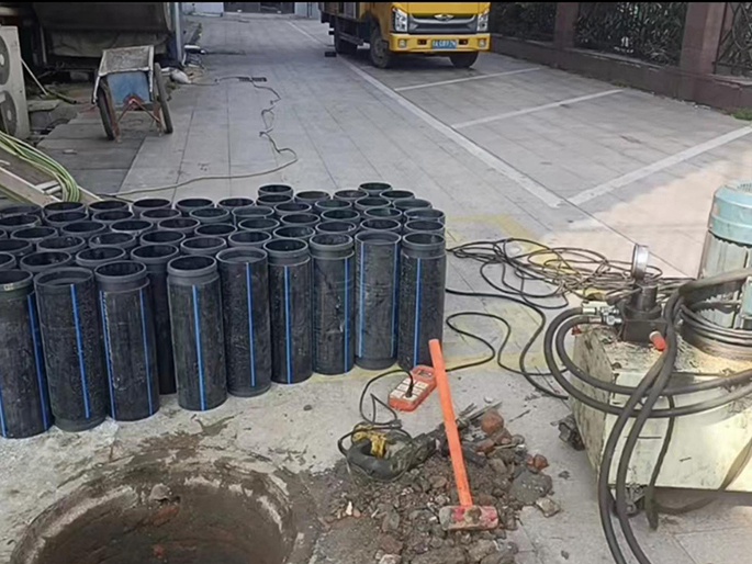 醴陵PE置换管厂家 DN315置换管 非开挖管短管置换